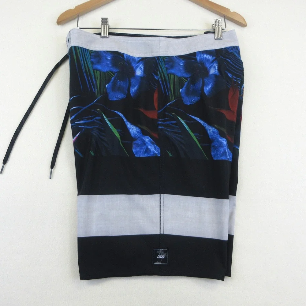 Vans Board Shorts Mens 36 Black‎ & Gray w/ Floral Tropical Swim Surf